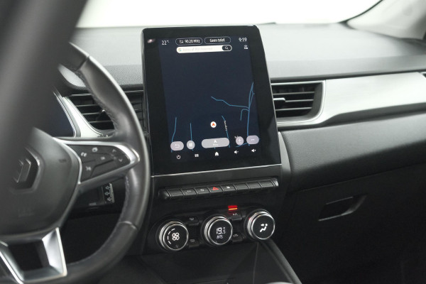 Renault Captur 1.6 E-Tech Plug-in Hybrid 160 Intens | Camera | 9.3 Inch Groot Scherm | Apple Carplay | Parkeersensoren Renault Captur 1.6 E-Tech Plug-in Hybrid 160 Intens | Camera | 9.3 Inch Groot Scherm | Apple Carplay | Parkeersensoren