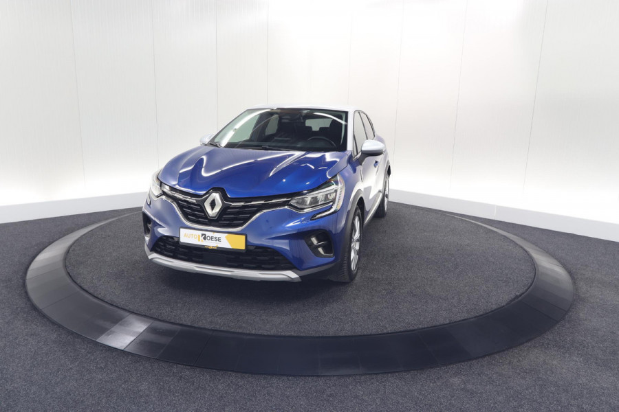 Renault Captur 1.6 E-Tech Plug-in Hybrid 160 Intens | Camera | 9.3 Inch Groot Scherm | Apple Carplay | Parkeersensoren Renault Captur 1.6 E-Tech Plug-in Hybrid 160 Intens | Camera | 9.3 Inch Groot Scherm | Apple Carplay | Parkeersensoren