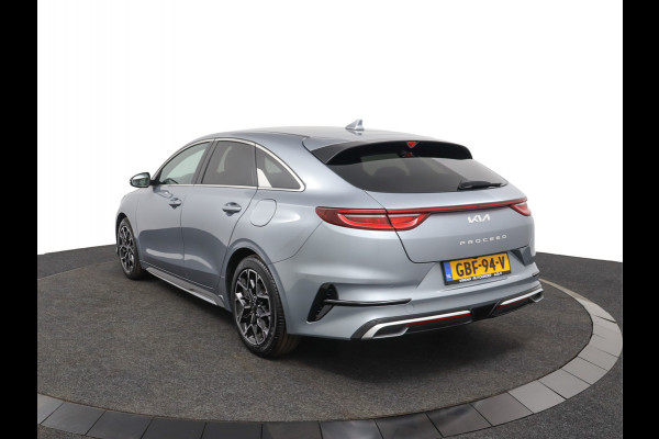 Kia ProCeed 1.5 T-GDi GT-Line Apple Carplay/Android Auto - Cruise Control - Dodehoekdetectie - Climate Control - Navigatie - Stoel/Stuur Verwarming - Fabrieksgarantie tot 06-2031