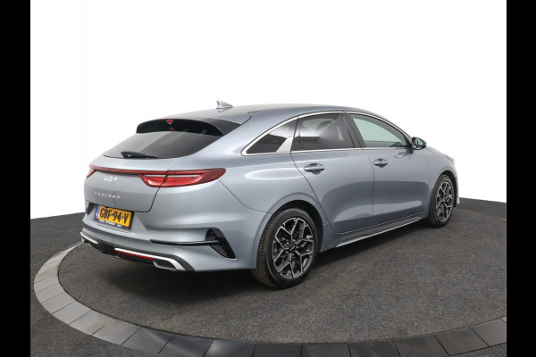 Kia ProCeed 1.5 T-GDi GT-Line Apple Carplay/Android Auto - Cruise Control - Dodehoekdetectie - Climate Control - Navigatie - Stoel/Stuur Verwarming - Fabrieksgarantie tot 06-2031