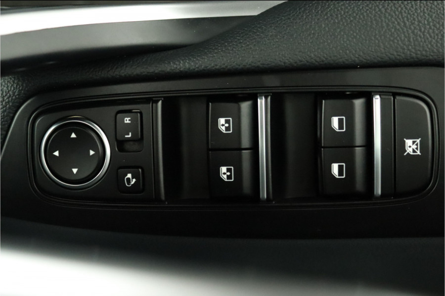 Kia ProCeed 1.5 T-GDi GT-Line Apple Carplay/Android Auto - Cruise Control - Dodehoekdetectie - Climate Control - Navigatie - Stoel/Stuur Verwarming - Fabrieksgarantie tot 06-2031