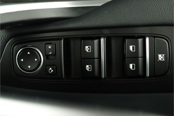 Kia ProCeed 1.5 T-GDi GT-Line Apple Carplay/Android Auto - Cruise Control - Dodehoekdetectie - Climate Control - Navigatie - Stoel/Stuur Verwarming - Fabrieksgarantie tot 06-2031