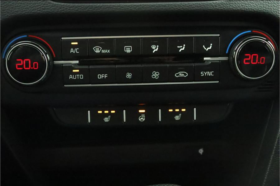 Kia ProCeed 1.5 T-GDi GT-Line Apple Carplay/Android Auto - Cruise Control - Dodehoekdetectie - Climate Control - Navigatie - Stoel/Stuur Verwarming - Fabrieksgarantie tot 06-2031