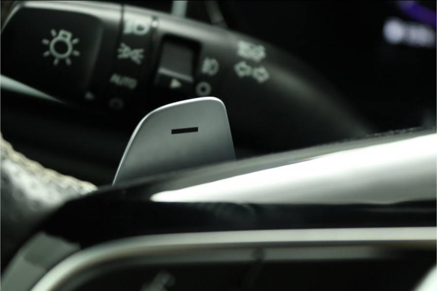 Kia ProCeed 1.5 T-GDi GT-Line Apple Carplay/Android Auto - Cruise Control - Dodehoekdetectie - Climate Control - Navigatie - Stoel/Stuur Verwarming - Fabrieksgarantie tot 06-2031