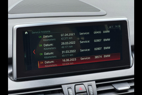BMW 220i 7p. Gran Tourer LED HUD Pano Navi Camera Keyless