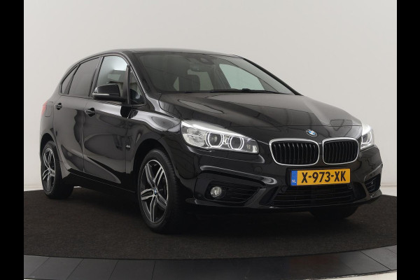 BMW 2 Serie Active Tourer 218i Sport Line | Stoelverwarming | Full LED | Sportstoelen | Navigatie | Bluetooth | Park Assist | Climate control | Cruise control