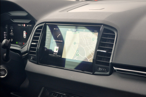 Škoda Karoq 1.5 TSI ACT Sportline Business Automaat | Pano | ACC | Trekhaak