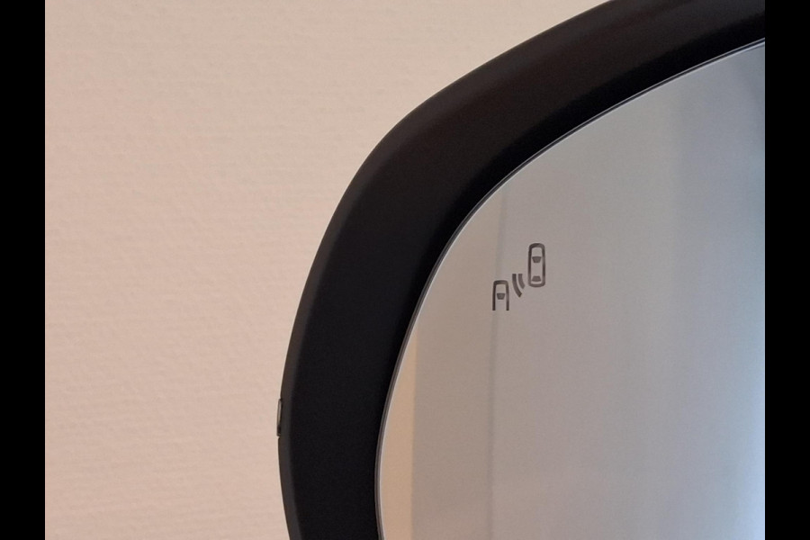 Leapmotor B10 Design ProMax 67.1 kWh | Navigatie | 360° Camera | Stoelverwarming/Ventilatie | Stuurverwarming | Handsfree Kofferklep | Panoramadak |