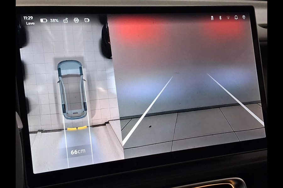 Leapmotor B10 Design ProMax 67.1 kWh | Navigatie | 360° Camera | Stoelverwarming/Ventilatie | Stuurverwarming | Handsfree Kofferklep | Panoramadak |