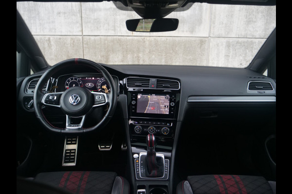 Volkswagen Golf 2.0 TSI GTI TCR | panorama | keyless go&entry | zeer nette staat.