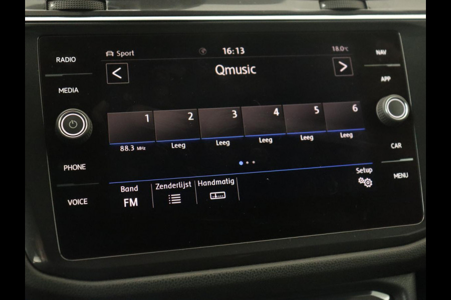 Volkswagen Tiguan Allspace 1.5 TSI R Line | Stoelverwarming | Camera | Adaptive cruise | Carplay | Navigatie | Full LED | 20'' | Keyless | Park Assist