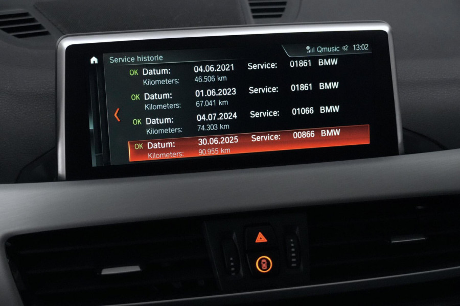BMW X1 xDrive20i M Sport High Executive Facelift Automaat 192 PK | Pano-dak | CarPlay | Acc | HUD| Leder + Verward | Led | Pdc | Dealer