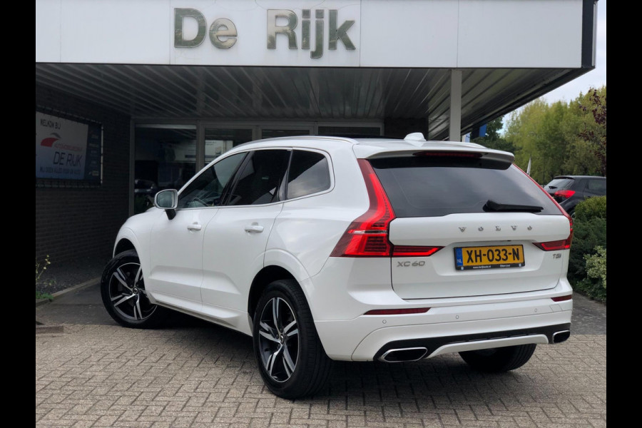 Volvo XC60 2.0 T5 R-Design | Pano, Navi, Stoel+Stuurverw., 360 Camera, Carplay/Android, Leder/Alcant. | Dealeronderhouden | NAP |