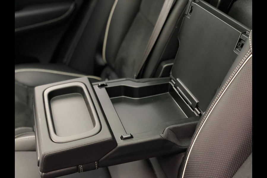 Volvo XC60 2.0 T5 R-Design | Pano, Navi, Stoel+Stuurverw., 360 Camera, Carplay/Android, Leder/Alcant. | Dealeronderhouden | NAP |