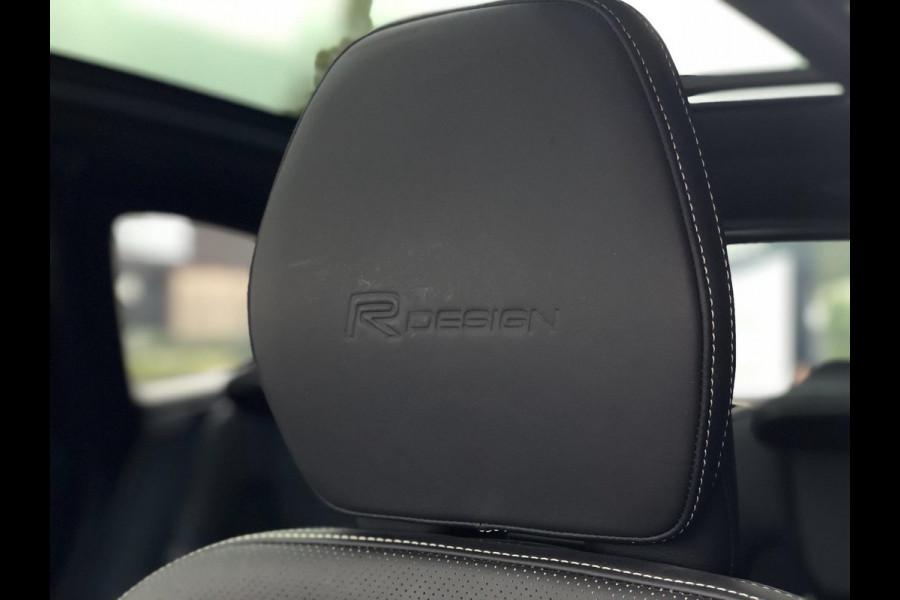 Volvo XC60 2.0 T5 R-Design | Pano, Navi, Stoel+Stuurverw., 360 Camera, Carplay/Android, Leder/Alcant. | Dealeronderhouden | NAP |
