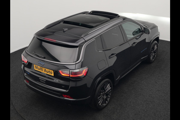 Jeep Compass 4xe 240 Plug In Hybrid Electric S 240pk Dealer O.H PHEV | Panodak | Adaptive Cruise | Lederen Sportstoelen Memory & Ventilatie | Apple Carplay | Keyless | Stuur Verwarmd | Navigatie | Blis | Virtual | DAB |