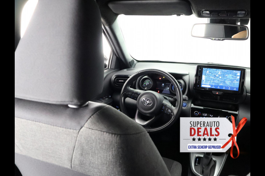 Toyota Yaris Cross 1.5 HYBRID BI-TONE EXPLORE-PACK GARANTIE 3-2033 NAVI.CAMERA.BSM. PDC V+A