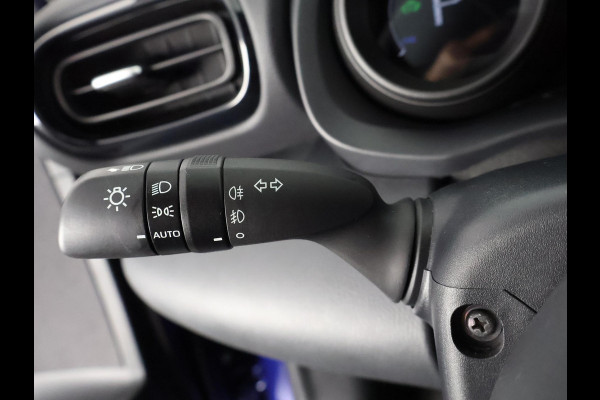 Toyota Yaris Cross 1.5 HYBRID BI-TONE EXPLORE-PACK GARANTIE 3-2033 NAVI.CAMERA.BSM. PDC V+A