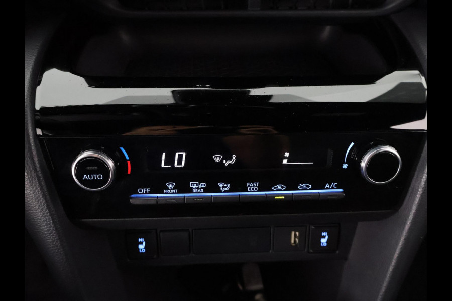 Toyota Yaris Cross 1.5 HYBRID BI-TONE EXPLORE-PACK GARANTIE 3-2033 NAVI.CAMERA.BSM. PDC V+A