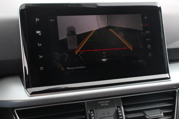Seat Tarraco 1.5 TSI DSG Style 7p. Navigatie | Adaptive Cruise Control | 18 Inch Lichtmetalen Velgen | Elektrische Trekhaak | BEATS Audio | Elektrische Achterklep |