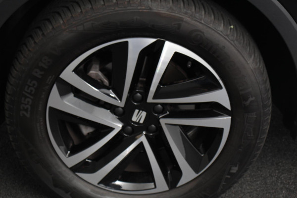 Seat Tarraco 1.5 TSI DSG Style 7p. Navigatie | Adaptive Cruise Control | 18 Inch Lichtmetalen Velgen | Elektrische Trekhaak | BEATS Audio | Elektrische Achterklep |