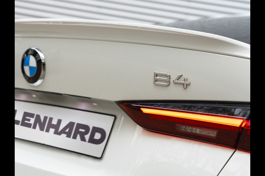 Alpina B4 Alpina B4 Gran Coupe - Dak - Trekhaak - Driving Ass Prof - Head-up Alpina B4 Alpina B4 Gran Coupe - Dak - Trekhaak - Driving Ass Prof - Head-up