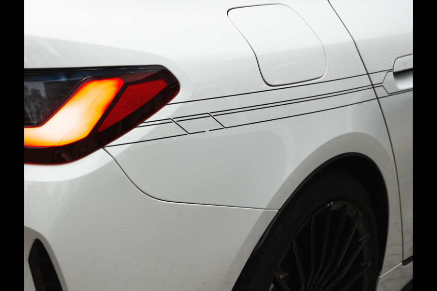 Alpina B4 Alpina B4 Gran Coupe - Dak - Trekhaak - Driving Ass Prof - Head-up Alpina B4 Alpina B4 Gran Coupe - Dak - Trekhaak - Driving Ass Prof - Head-up