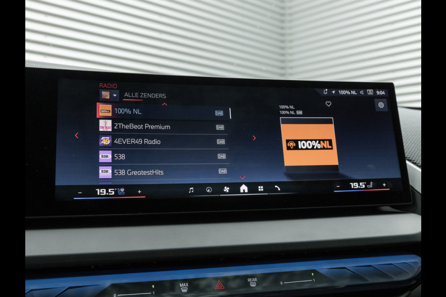 BMW X3 M50 - Pano - Driving Ass Prof - 21 Inch - Stoelventilatie BMW X3 M50 - Pano - Driving Ass Prof - 21 Inch - Stoelventilatie