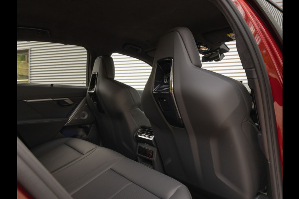 BMW 5 Serie M5 - Carbon Brakes - Bowers & Wilkins - Ultimate Pack BMW 5 Serie M5 - Carbon Brakes - Bowers & Wilkins - Ultimate Pack