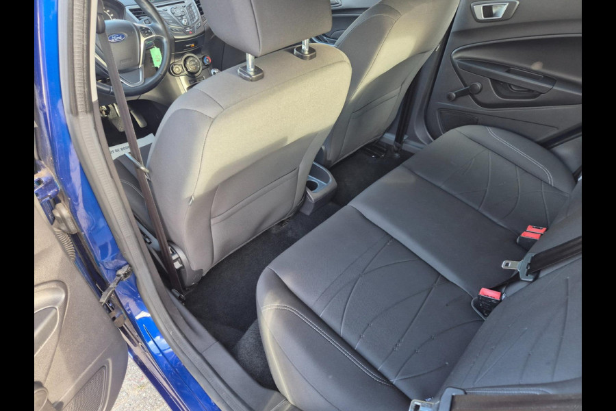 Ford Fiesta 1.0 Style Ultimate Navi, PDC, Cruise, NAP