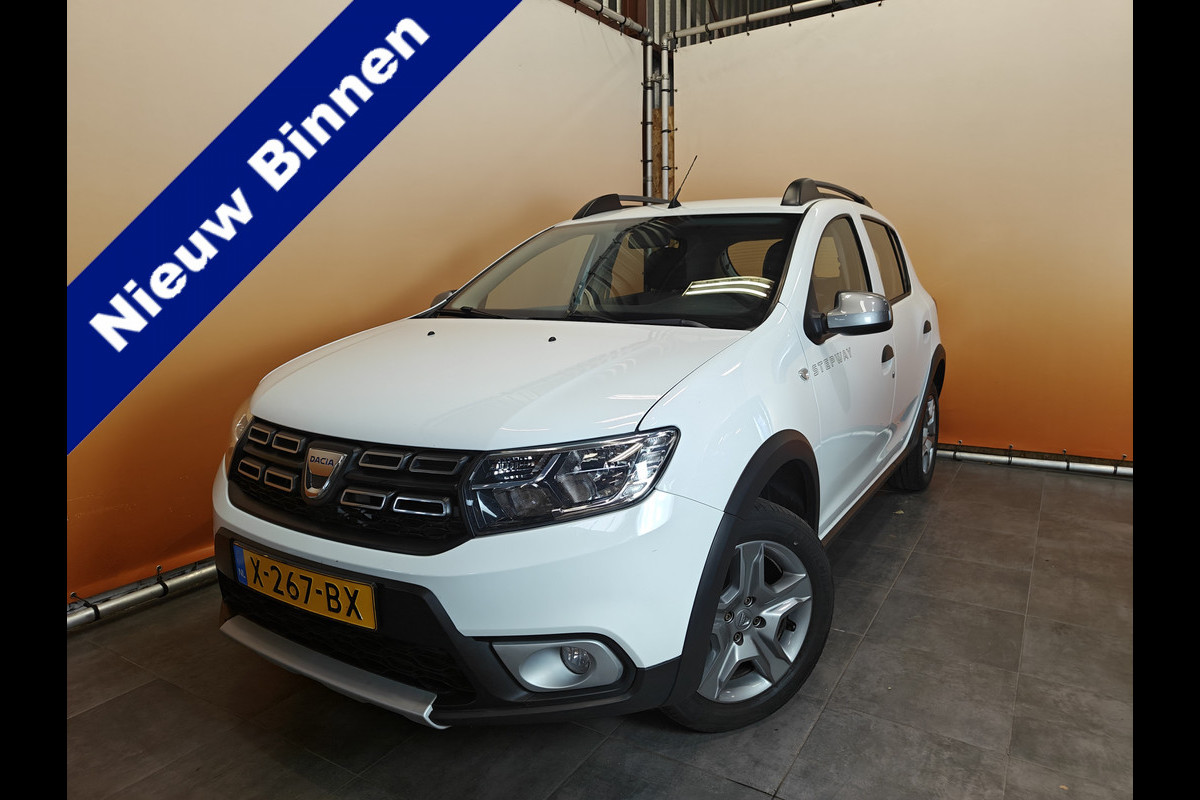Dacia Sandero 0.9 TCe SL Stepway navigatie | stoelverw | pdc | cruise dealer onderhouden Dacia Sandero 0.9 TCe SL Stepway navigatie | stoelverw | pdc | cruise dealer onderhouden