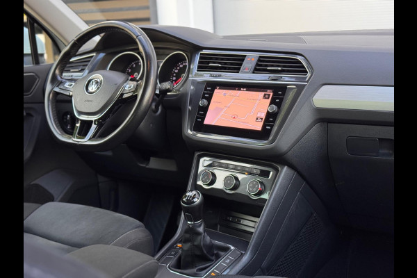 Volkswagen Tiguan 1.4 TSI Comfortline Business AppleCarPlay/Keyless