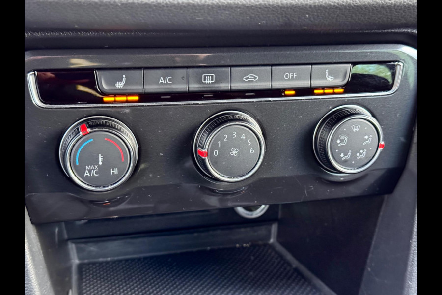 Volkswagen Tiguan 1.4 TSI Comfortline Business AppleCarPlay/Keyless