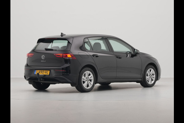 Volkswagen Golf 1.5 TSI 130pk Life Business Navigatie Trekhaak Stoelmemory Camera Stoel/stuurverwarming Carplay 217 Volkswagen Golf 1.5 TSI 130pk Life Business Navigatie Trekhaak Stoelmemory Camera Stoel/stuurverwarming Carplay 217