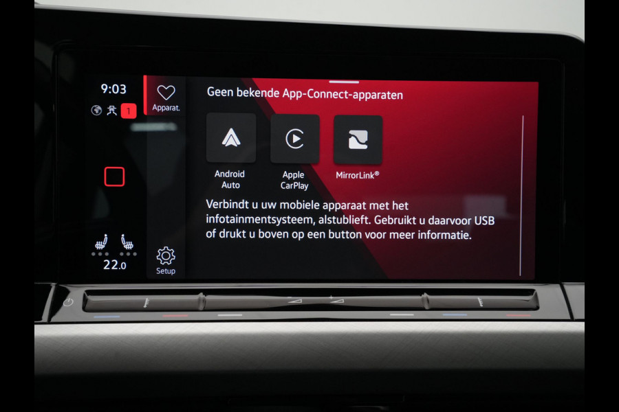 Volkswagen Golf 1.5 TSI 130pk Life Business Navigatie Trekhaak Stoelmemory Camera Stoel/stuurverwarming Carplay 217 Volkswagen Golf 1.5 TSI 130pk Life Business Navigatie Trekhaak Stoelmemory Camera Stoel/stuurverwarming Carplay 217