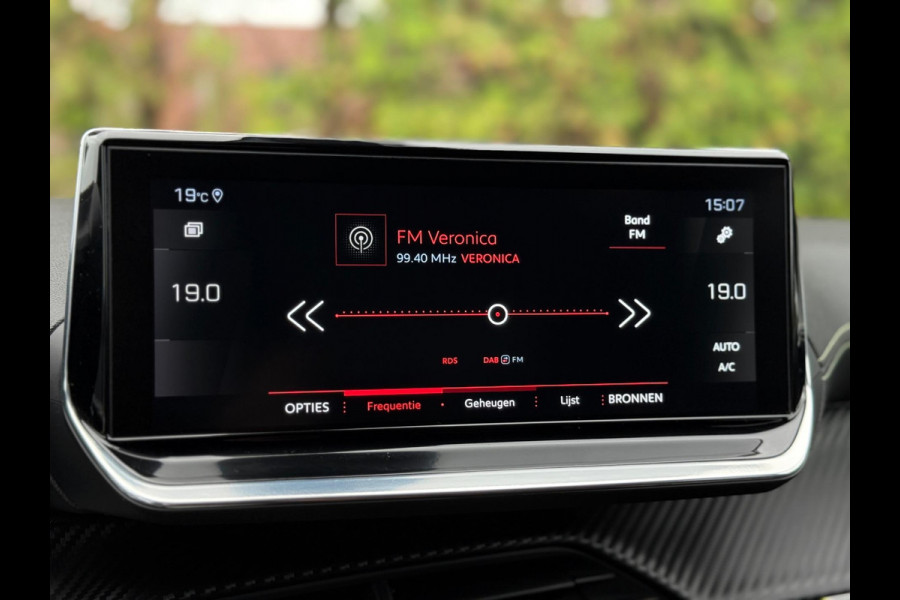 Peugeot 2008 1.2 PureTech GT-line CarPlay Sfeerverlichting