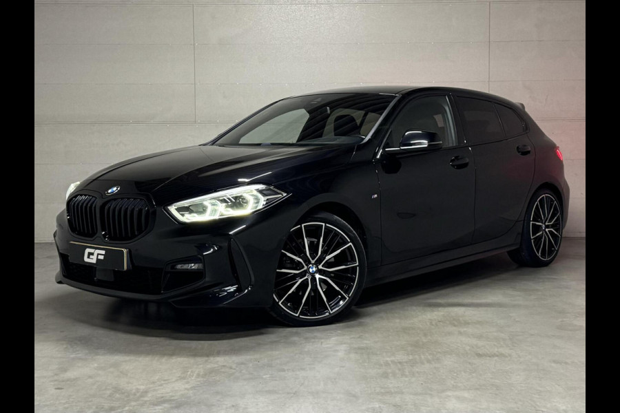 BMW 1-serie 118i M Sport CarPlay Cruise Leer Sfeer Camera NAP