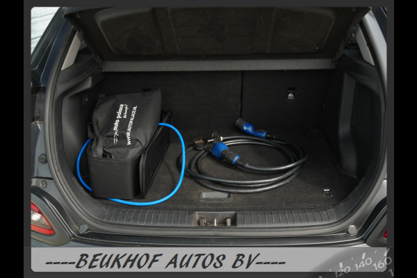 Hyundai Kona EV Comfort 64 kWh Carplay Navi Camera Soh 100%