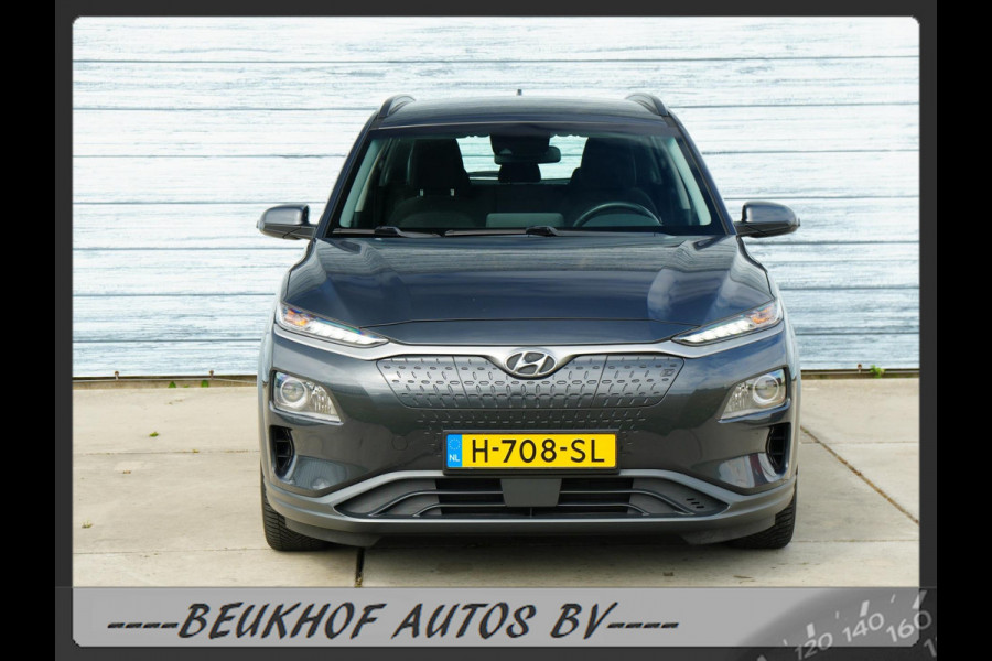 Hyundai Kona EV Comfort 64 kWh Carplay Navi Camera Soh 100%