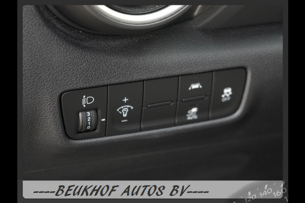 Hyundai Kona EV Comfort 64 kWh Carplay Navi Camera Soh 100%