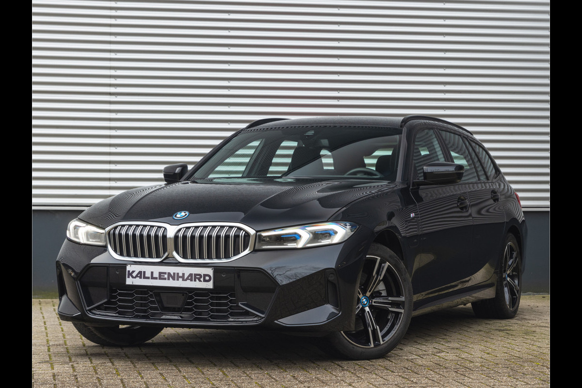 BMW 3 Serie Touring 330e xDrive M-Sport - LCI 2 - Pano - Driving Ass Prof - Trekhaak BMW 3 Serie Touring 330e xDrive M-Sport - LCI 2 - Pano - Driving Ass Prof - Trekhaak