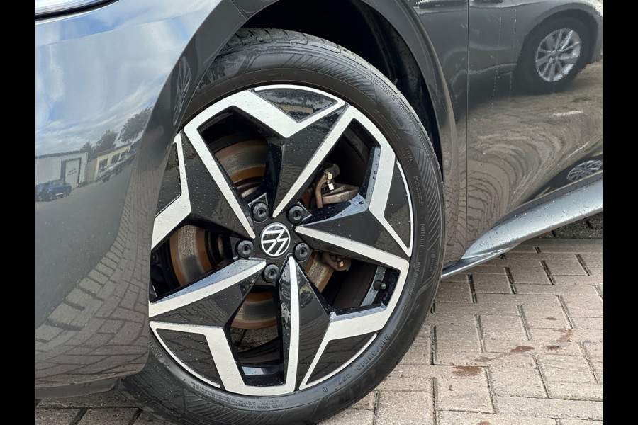 Volkswagen ID.3 First Plus 58 kWh camera / stoelverw.