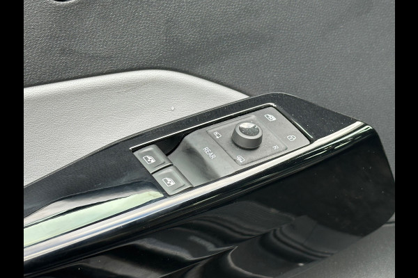 Volkswagen ID.3 First Plus 58 kWh camera / stoelverw.