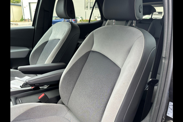 Volkswagen ID.3 First Plus 58 kWh camera / stoelverw.