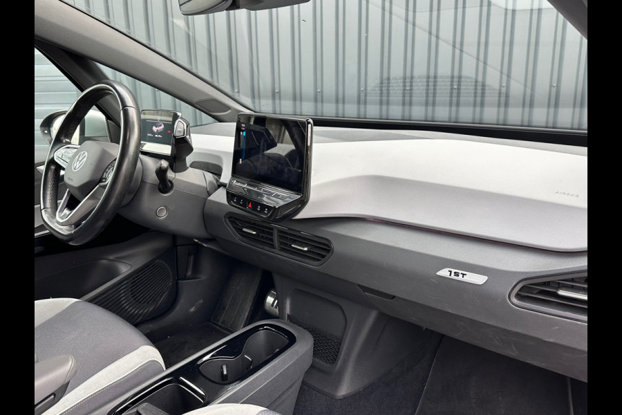 Volkswagen ID.3 First Plus 58 kWh camera / stoelverw.