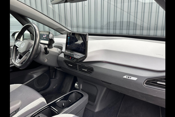 Volkswagen ID.3 First Plus 58 kWh camera / stoelverw.