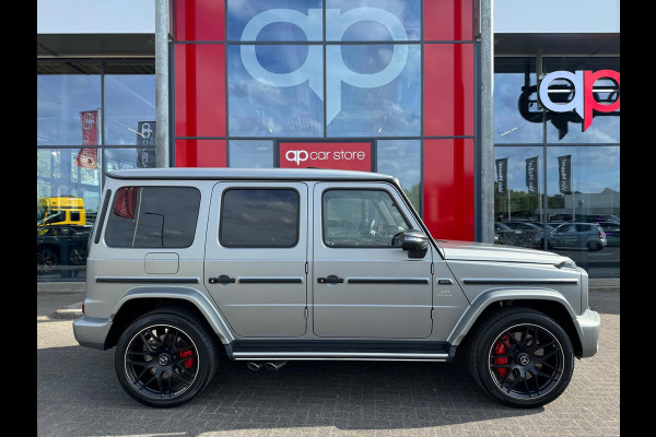 Mercedes-Benz G-Klasse 63 AMG Night Pakket Full Carbon Panorama Burmester Magno grey Mercedes-Benz G-Klasse 63 AMG Night Pakket Full Carbon Panorama Burmester Magno grey