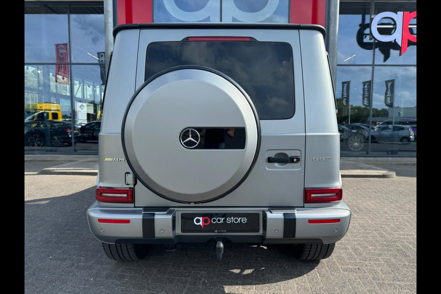 Mercedes-Benz G-Klasse 63 AMG Night Pakket Full Carbon Panorama Burmester Magno grey Mercedes-Benz G-Klasse 63 AMG Night Pakket Full Carbon Panorama Burmester Magno grey