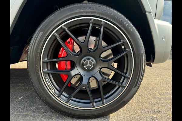 Mercedes-Benz G-Klasse 63 AMG Night Pakket Full Carbon Panorama Burmester Magno grey Mercedes-Benz G-Klasse 63 AMG Night Pakket Full Carbon Panorama Burmester Magno grey