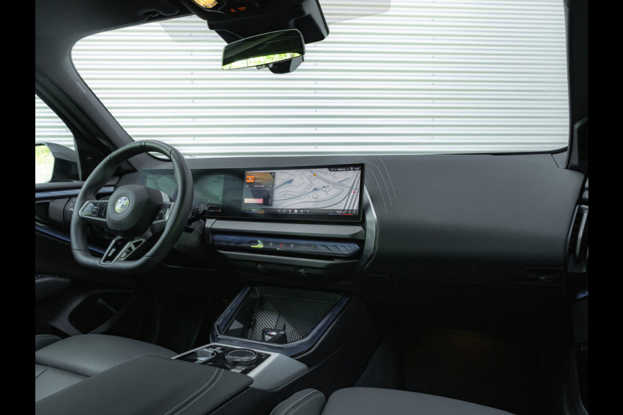 BMW X3 xDrive20i M-Sport - Driving + Parking Ass Plus - Harman Kardon - Stoelverwarming